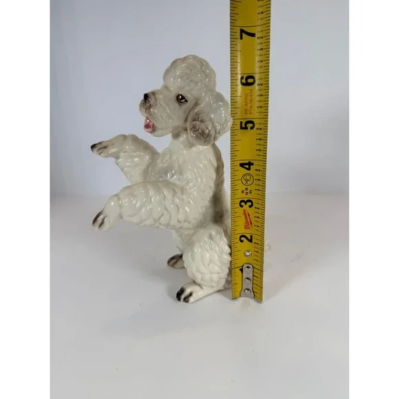 Vintage Ceramic Poodle Figurine White Sitting Paws Up Regale Decor Accent - Picture 8 of 12